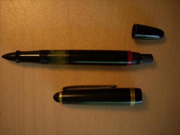 Ancien stylo-plume renommé Tintenkuli (rotring) des années 1