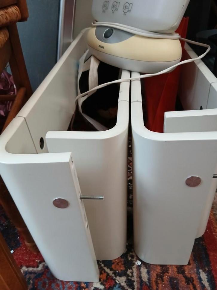 Auping Auronde bedden, Huis en Inrichting, Woonaccessoires | Krantenbakken en Lectuurbakken, Ophalen