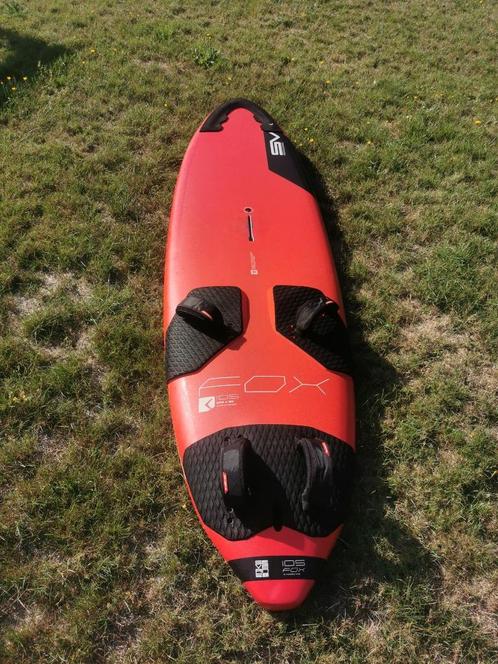 Severne Fox mk3 105 model 2023, Watersport en Boten, Windsurfen, Gebruikt, Plank, Minder dan 250 cm, Met vin(nen), Ophalen