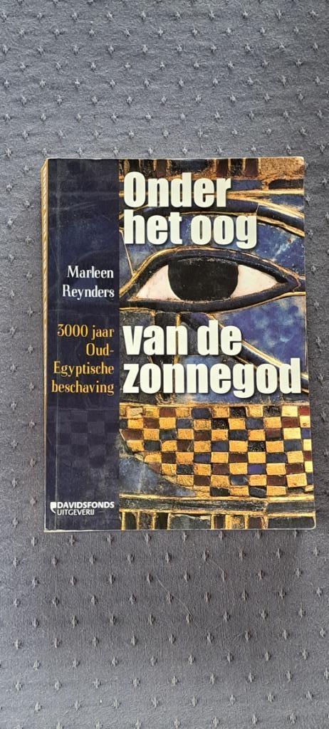 Onder het oog van de zonnegod, Boeken, Geschiedenis | Wereld, Ophalen of Verzenden