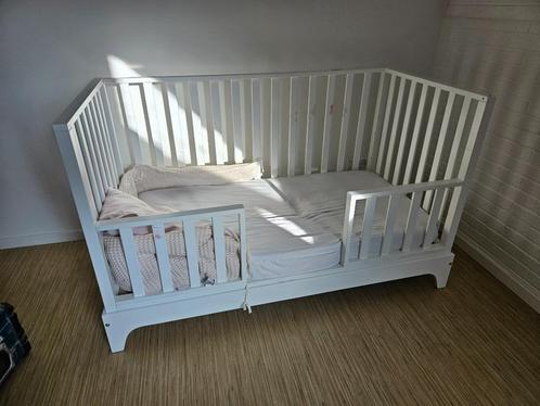 Meegroei ledikant 70 op 140cm, Kinderen en Baby's, Babywiegjes en Ledikanten, Ledikant, Ophalen