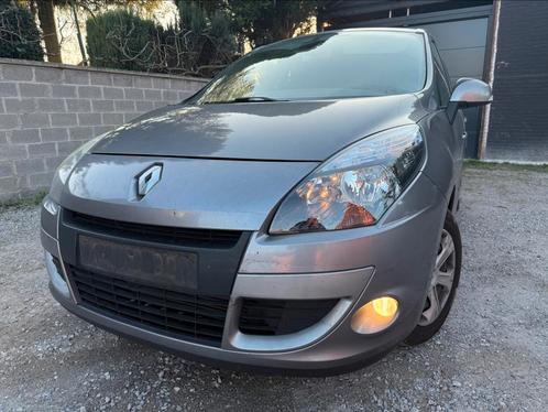 Renault Scenic 15dci 110cv an2010 Euro4 Gps Clim da 4ve vc, Auto's, Renault, Bedrijf, Scénic, ABS, Airbags, Airconditioning, Alarm