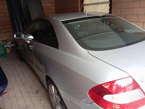 Mercedes CLK 220 cdi diesel, Auto's, Mercedes-Benz, Particulier, CLK, ABS, Adaptieve lichten, Adaptive Cruise Control, Airbags