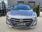 Hyundai i30 blue 1.6 CRDi Black Line / AUTOMAAT / 1e, Auto's, Hyundai, Automaat, Stuurwielverwarming, Bedrijf, 108 pk