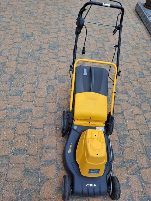 Elektrische grasmaaier, Tuin en Terras, Overige Tuin en Terras, Gebruikt, Ophalen