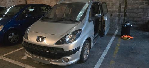 Peugeot 1007 automaat EXPORT, Auto's, Peugeot, Benzine, Automaat, Ophalen