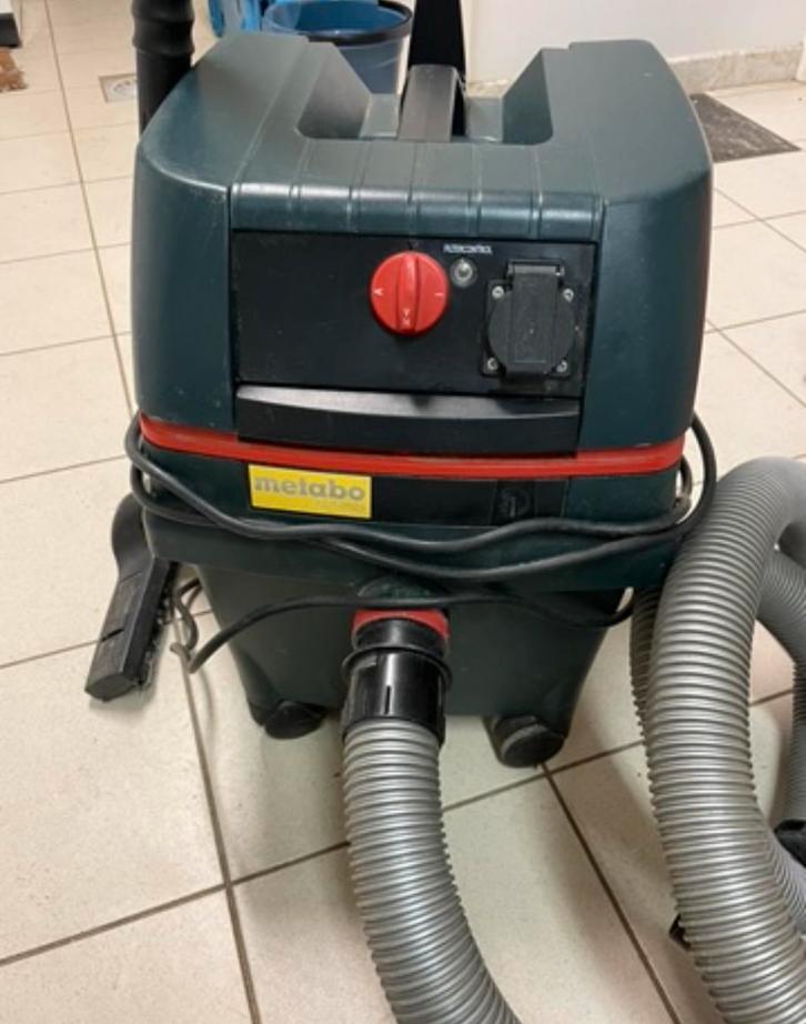 Gereserveerd! Metabo ASR 2025 stofzuiger, Bricolage & Construction, Matériel de nettoyage, Comme neuf, Enlèvement