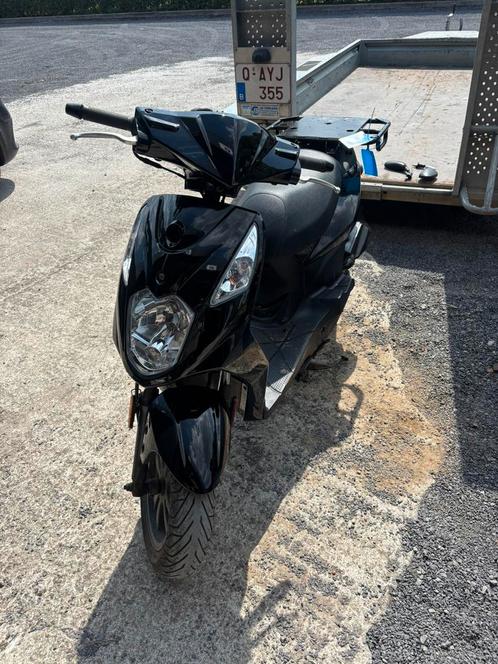 A klas en B klasse (zonder rijbewijs) vanaf 100€, Fietsen en Brommers, Brommeronderdelen | Scooters, Ophalen