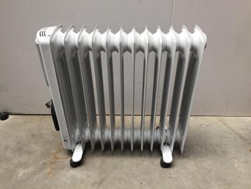 (102) Perfect wekende verwarming toestel olieradiator beschikbaar voor biedingen