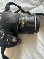 Nikon d3300 +18-55m vr+2 batterij zonder oplader, Ophalen of Verzenden, Zo goed als nieuw, Nikon