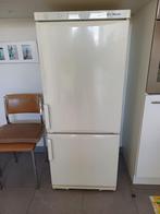 MIELE ijskast met vriesvak (aparte deur), Huis en Inrichting, Keuken | Keukenelementen, Ophalen, Gebruikt, Wit