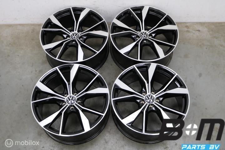 NIEUWSTAAT! Org. 20 inch Misano velgen VW Tiguan 5NN601025AA, Auto-onderdelen, Banden en Velgen, Velg(en), Gebruikt