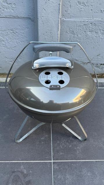 Weber Smokey Joe Premium 37cm beschikbaar voor biedingen