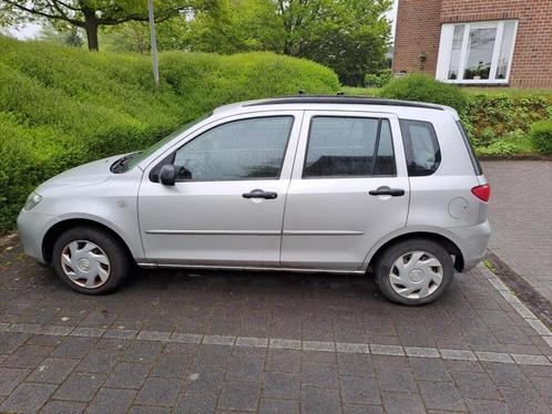 Mazda 2, Auto's, Mazda, Particulier, Centrale vergrendeling, Benzine, Cabriolet, 5 deurs, Handgeschakeld, Zilver of Grijs, Zwart
