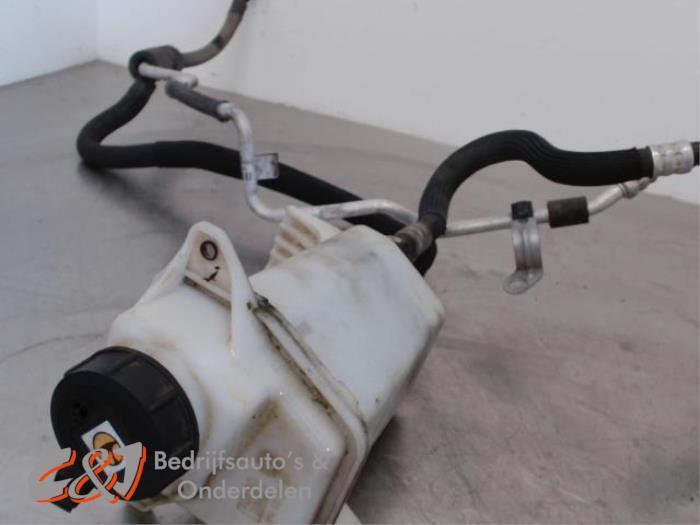 Stuurbekrachtiging Leiding van een Peugeot Boxer, Auto-onderdelen, Overige Auto-onderdelen, Peugeot, Gebruikt, 3 maanden garantie