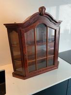 Vitrinekast wand, Ophalen, Zo goed als nieuw
