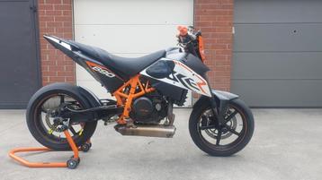 Ktm Duke 690 R - Circuit beschikbaar voor biedingen