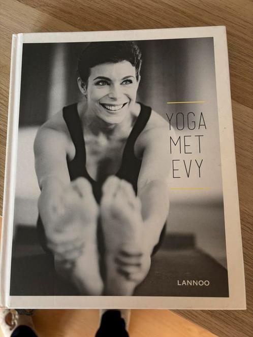 Yoga met evy, Boeken, Advies, Hulp en Training, Zo goed als nieuw, Ophalen of Verzenden