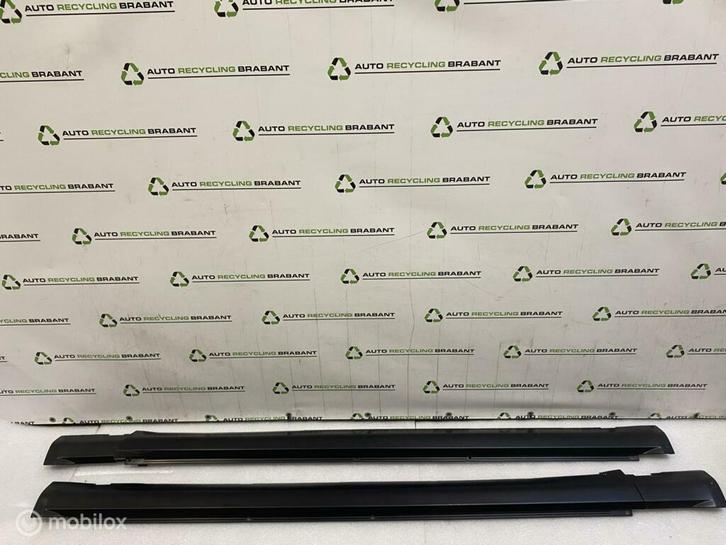 Set Sideskirts Dorpelkappen Dodge Magnum NIEUW  68034806AA, Auto-onderdelen, Carrosserie, Gebruikt, Ophalen of Verzenden