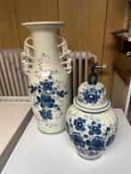 2 vases bleu et blanc, Enlèvement