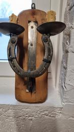 Applique en chêne  et fer forgé  electrifiee deux bougeoirs, Enlèvement ou Envoi