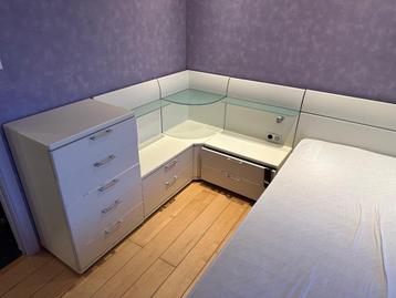 Chambre à coucher de qualité - lit 160X200cm