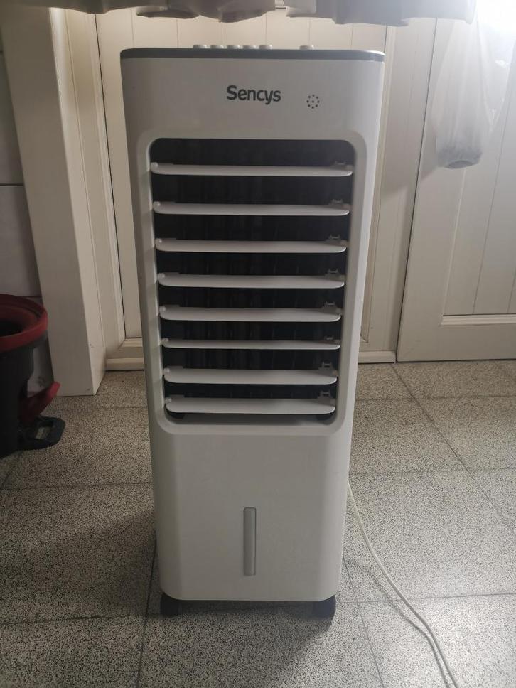 Luchtkoeler Sencys op wielen, Elektronische apparatuur, Airco's, Gebruikt, Staande ventilator, 60 tot 100 m³, 3 snelheden of meer