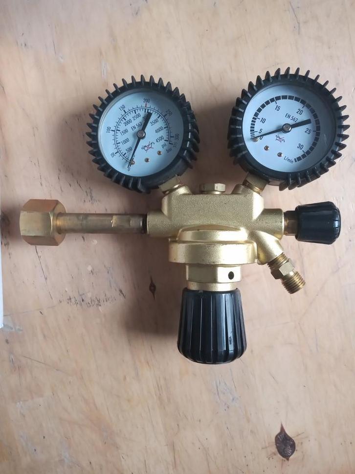 Réducteur de pression, Doe-het-zelf en Bouw, Gereedschap | Lasapparaten, Nieuw, CO2, Ophalen of Verzenden