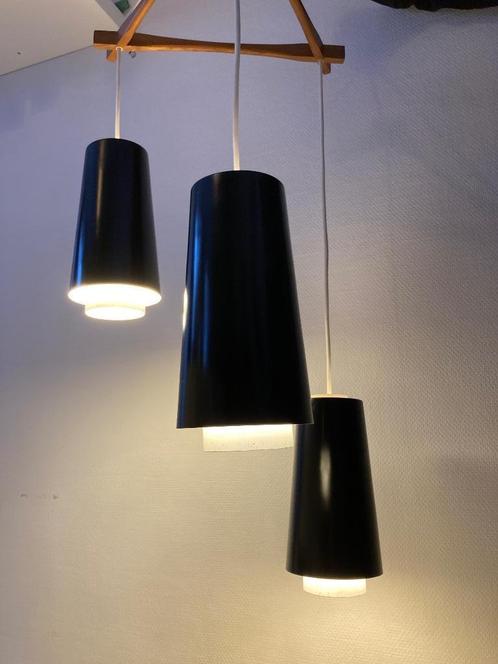 suspension scandinave '70, Huis en Inrichting, Lampen | Hanglampen, Gebruikt, 75 cm of meer, Hout, Metaal, Ophalen of Verzenden