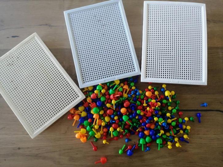 insteekmozaïek met kleurpinnen (Quercetti), Kinderen en Baby's, Speelgoed | Educatief en Creatief, Ophalen