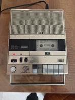 ITT SL 600 vintage cassettedeck met een aantal bandjes, Audio, Tv en Foto, Cassettedecks, Ophalen of Verzenden