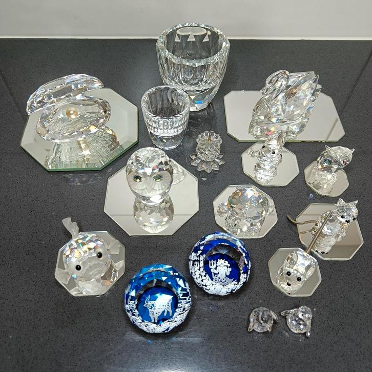 Lotje Swarovski allerlei., Verzamelen, Swarovski, Zo goed als nieuw, Figuurtje, Ophalen of Verzenden