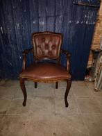 Fauteuil en cuir, Enlèvement