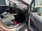 Peugeot 2008 12PureTech 110pk AUTOMAAT, Stof, Gebruikt, 110 g/km, 5 deurs