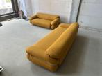 Sesann bouclé sofa Gianfranco Frattini -  Cassina, set van 2, Ophalen, 250 tot 300 cm, Mid century modern, 75 tot 100 cm