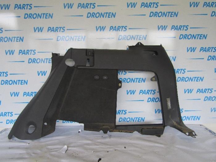 Bekleding bagageruimte van een Volkswagen Touareg, Auto-onderdelen, Interieur en Bekleding, Volkswagen, Gebruikt, 3 maanden garantie