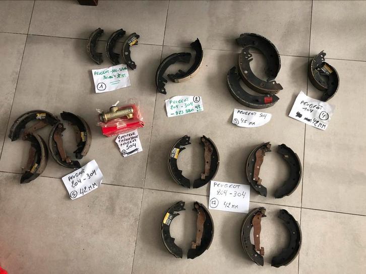 machoires de frein patins Peugeot 104 204 304 504 samba, Autos : Pièces & Accessoires, Freins & Transmission, Pièces Oldtimer ou Ancêtre