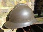 WO 2 Franse helm DP , nog in de originele kleur !, Ophalen of Verzenden, Landmacht, Helm of Baret
