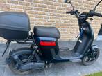 Electrische scooter, Fietsen en Brommers, Ophalen, Zo goed als nieuw