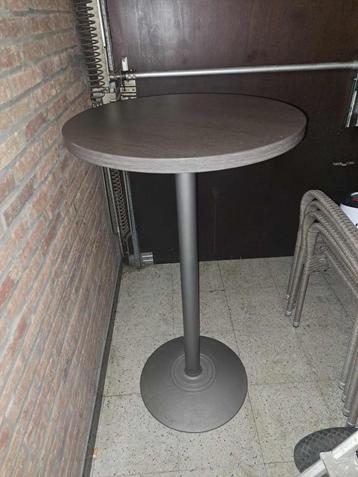 Bartafel in nieuwstaat te koop! beschikbaar voor biedingen