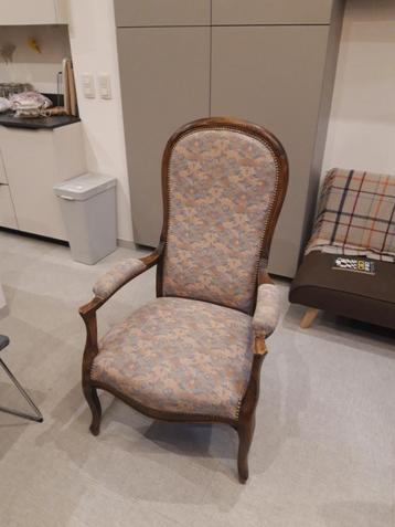 Fauteuil Voltaire beschikbaar voor biedingen