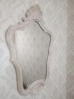 Brocante oude spiegel hoogte 66 breedte 42 bovenaan, Maison & Meubles, Accessoires pour la Maison | Miroirs, Comme neuf, Enlèvement