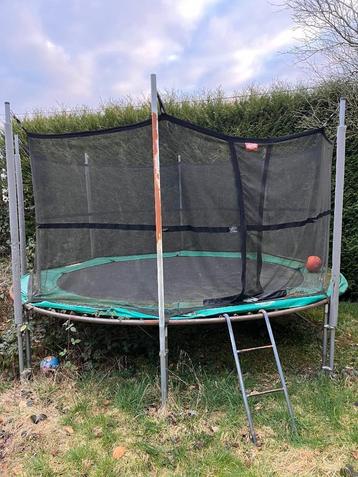 Trampoline, Enlèvement, Utilisé