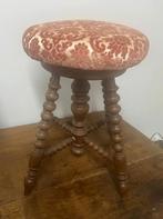 antieke pianokruk, Enlèvement