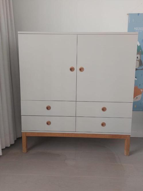 Commode in goede staat, Kinderen en Baby's, Kinderkamer | Commodes en Kasten, Gebruikt, Commode, Ophalen