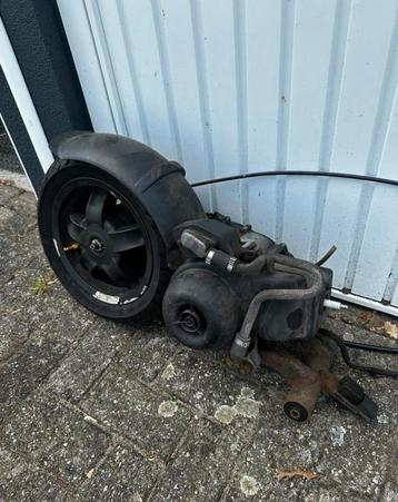 Zip 70cc plug and play beschikbaar voor biedingen