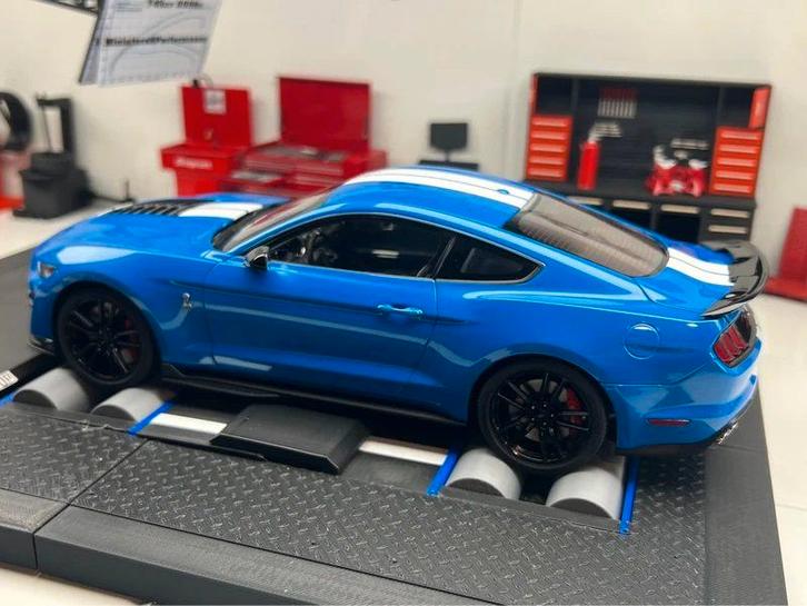 1/18 banc de puissance dynamo, Hobby & Loisirs créatifs, Voitures miniatures | 1:18, Comme neuf, Voiture, Enlèvement ou Envoi