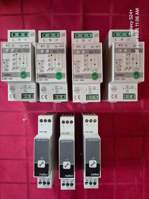 Matériel NikoBus, Doe-het-zelf en Bouw, Elektriciteit en Kabels, Zo goed als nieuw, Overige typen, Ophalen of Verzenden