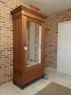 Halkast in zeer goede staat. Met spiegel., Ophalen