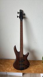 Ibanez GSR200B 1P-02 + tas + tuner + zakversterker, Muziek en Instrumenten, Ophalen, Zo goed als nieuw